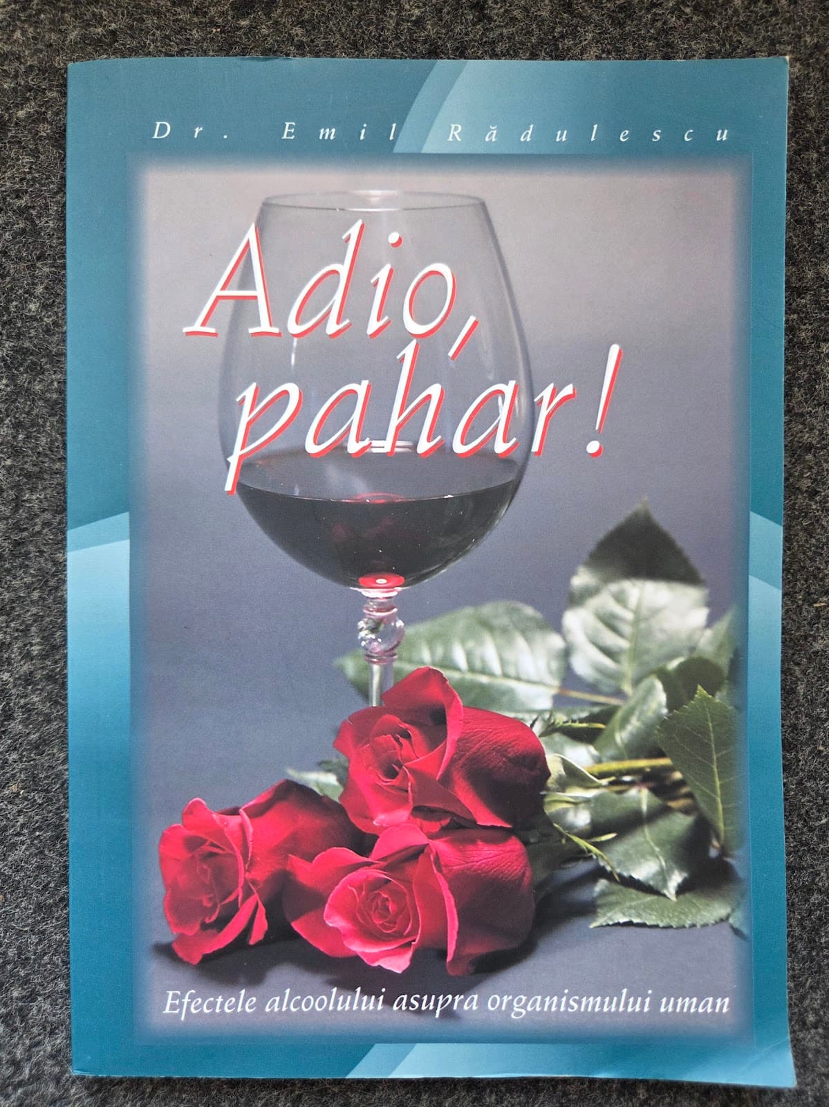 ADIO, PAHAR!
