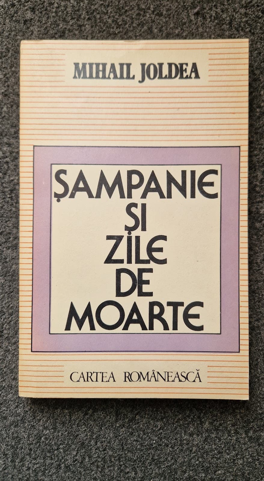 SAMPANIE SI ZILE DE MOARTE