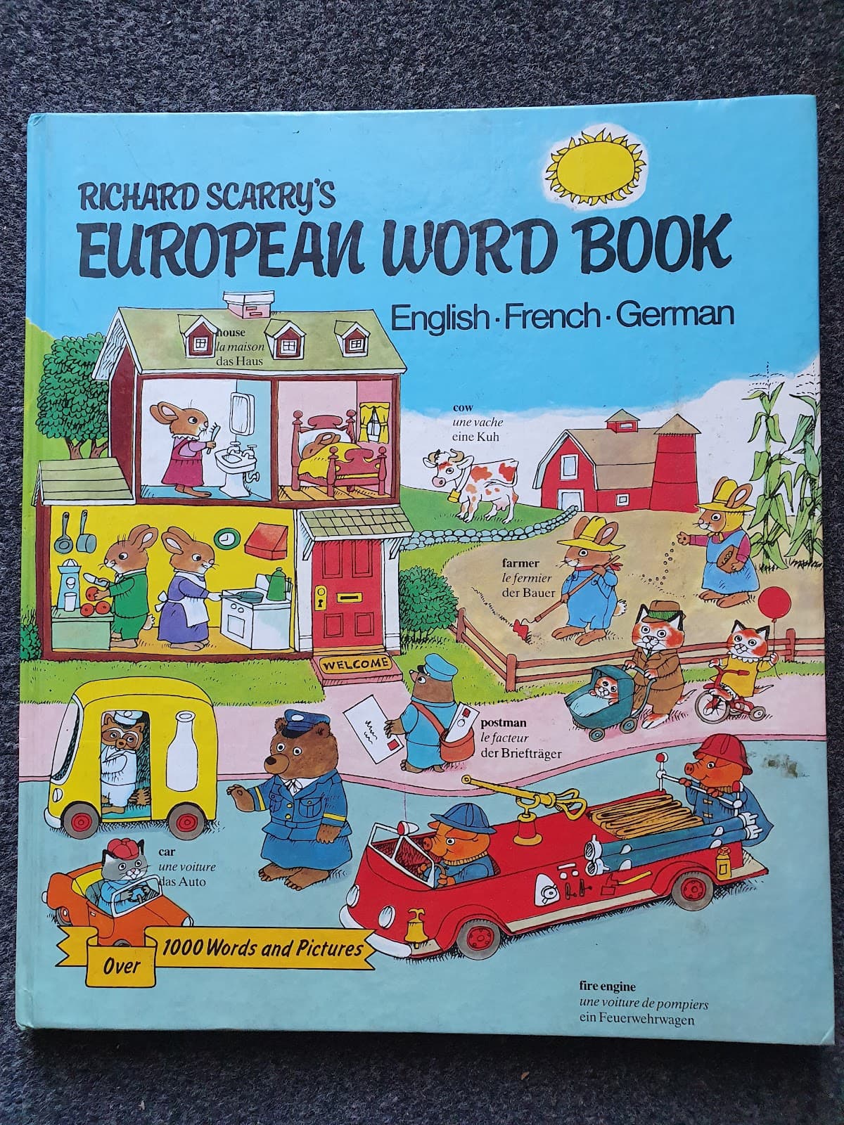 RICHARD SCARRY'S EUROPEAN WORD BOOK: English, French, German
