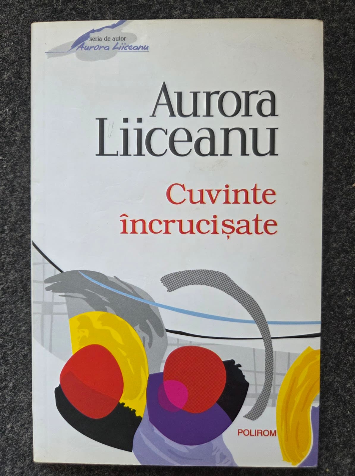 CUVINTE INCRUCISATE