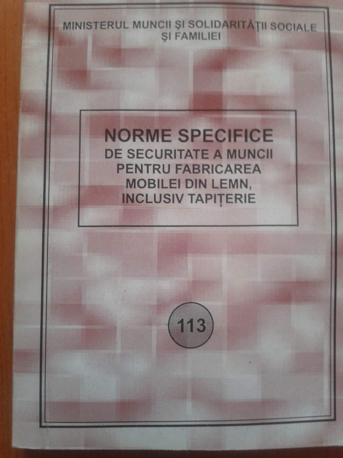 Norme specifice de securitate a muncii pentru fabricarea mobilei din lemn, inclusiv tapiterie