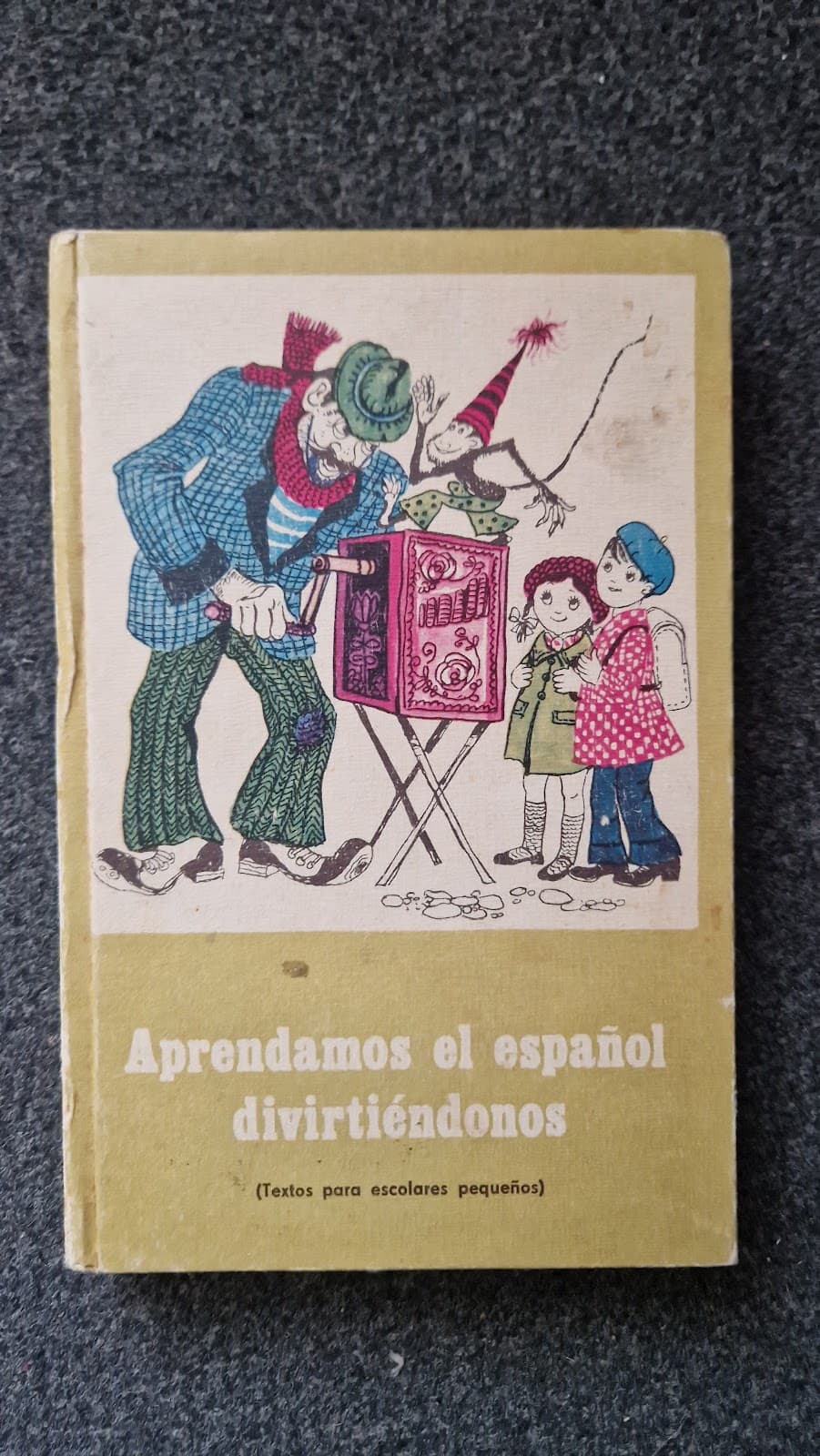 APRENDEMOS EL ESPANOL DIVIRTIENDONOS