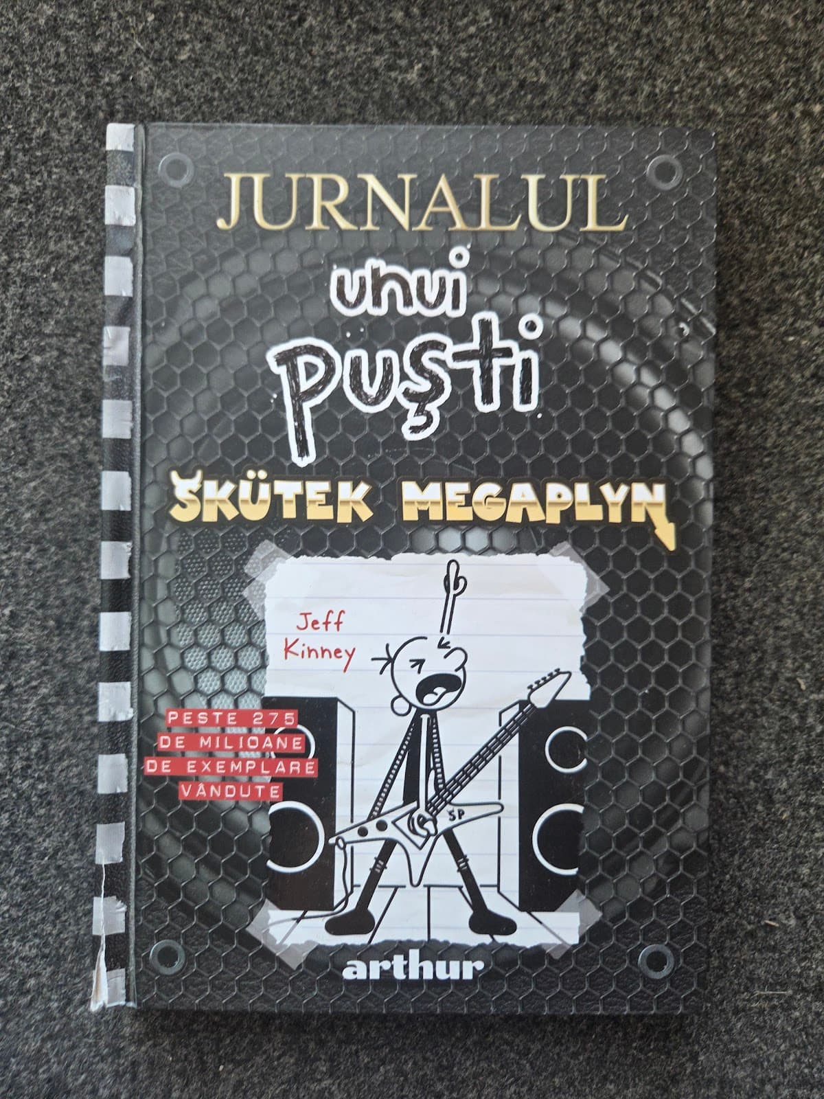 JURNALUL UNUI PUSTI. SKUTEK MEGAPLYN (vol. 17)